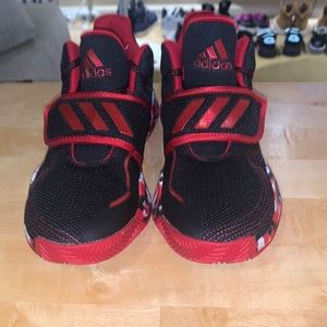 ADIDAS DEEP THREAT J